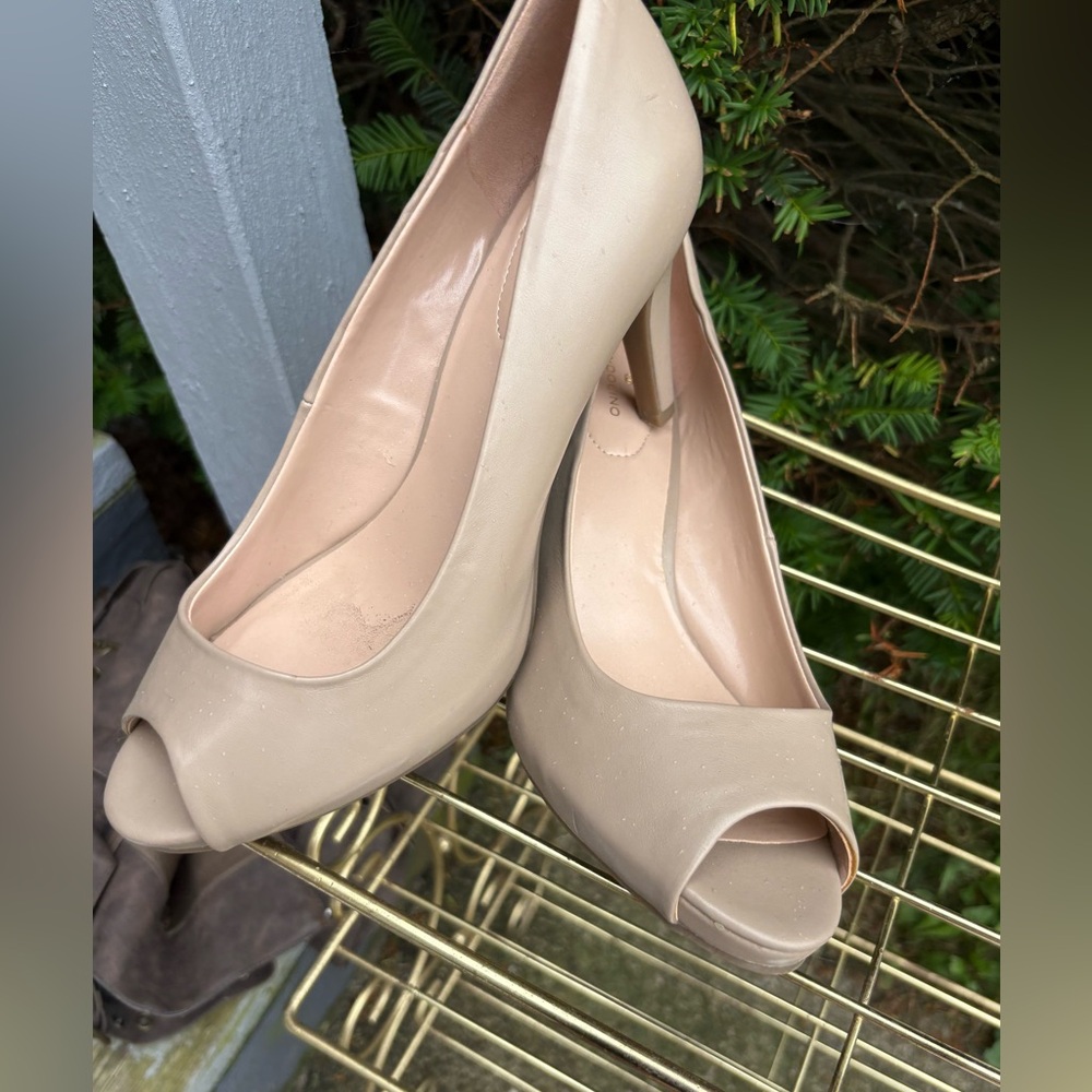 Elegant Nude Peep-Toe Heels